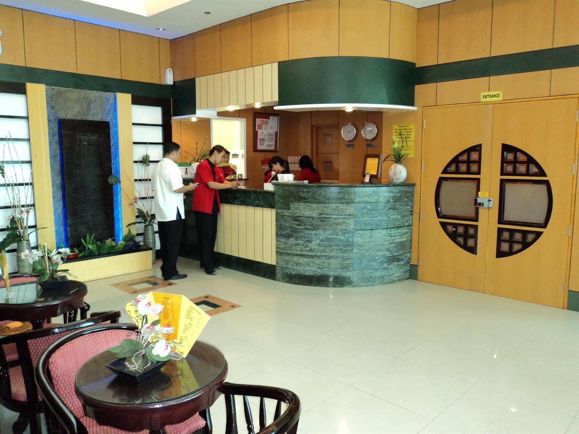 Hotel Sogo Cabanatuan Ngoại thất bức ảnh